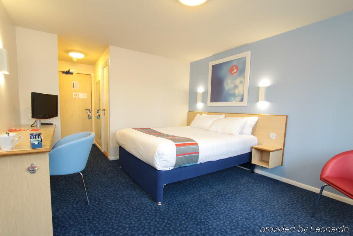 Travelodge London Docklands Екстериор снимка