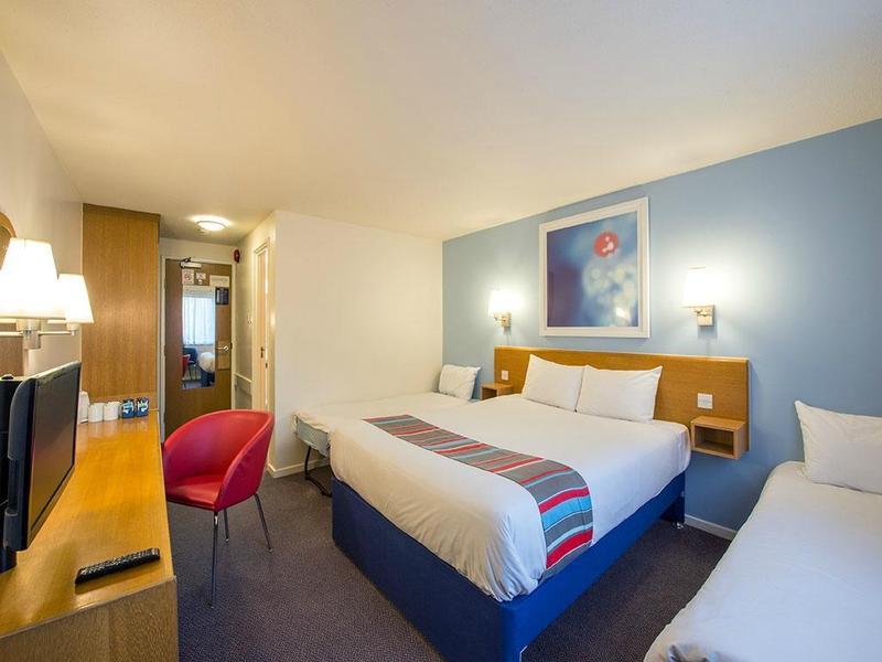 Travelodge London Docklands Екстериор снимка