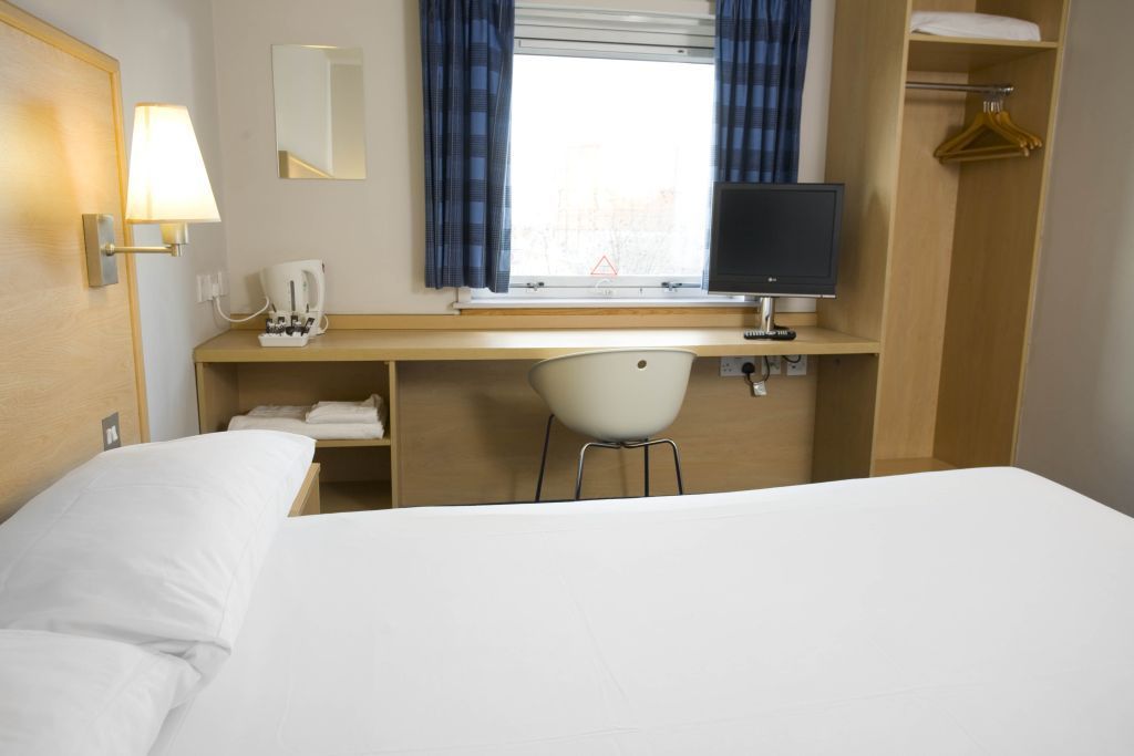 Travelodge London Docklands Екстериор снимка