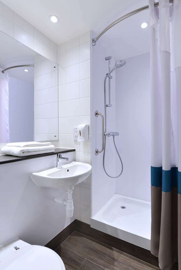 Travelodge London Docklands Стая снимка