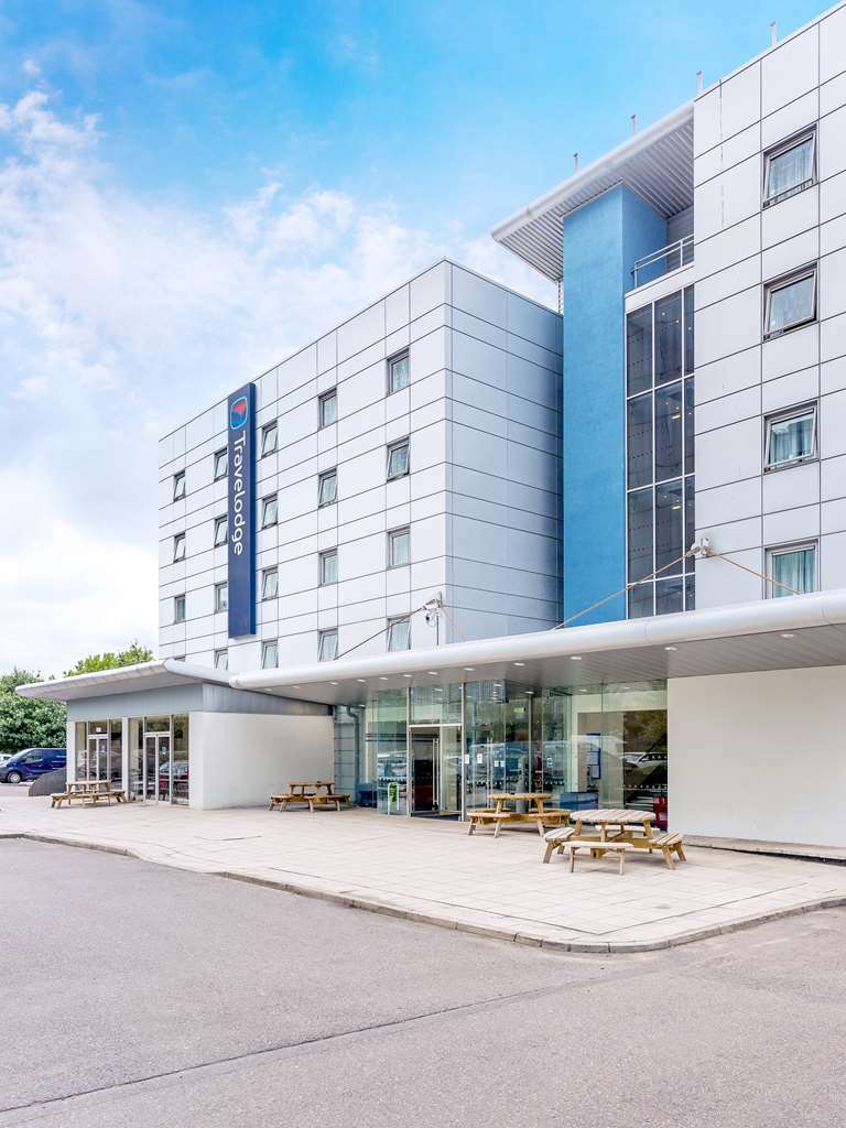 Travelodge London Docklands Екстериор снимка